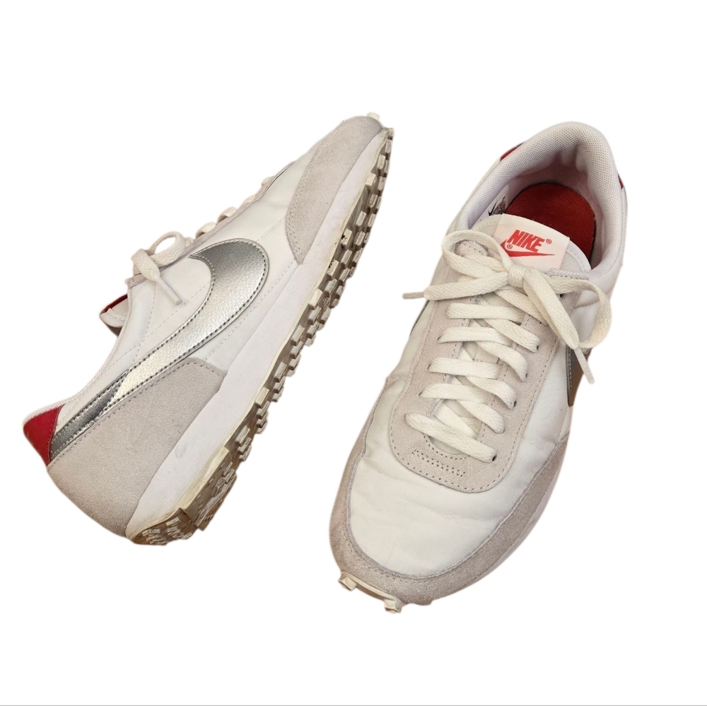 Nike Daybreak Tennis Shoes
